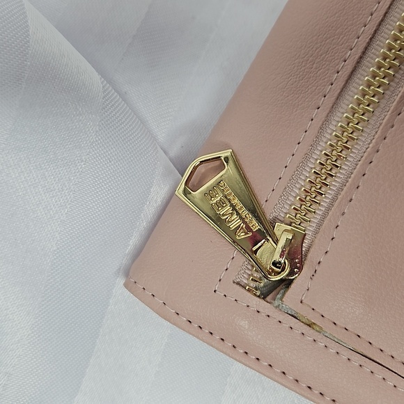 Aimee Kestenberg Pink Card CASE wallet. - Picture 7 of 8